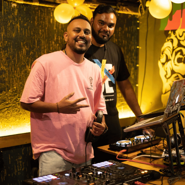 Restro Bar | Bombay Velvet | Kalyan & Dombivili